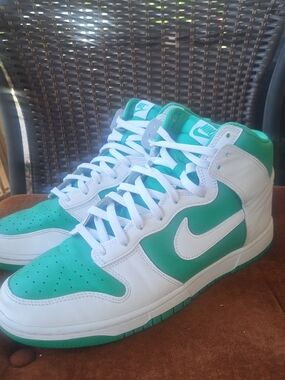 Nike Dunk High ' Pine Green White' DV0829-300
US(M) 12